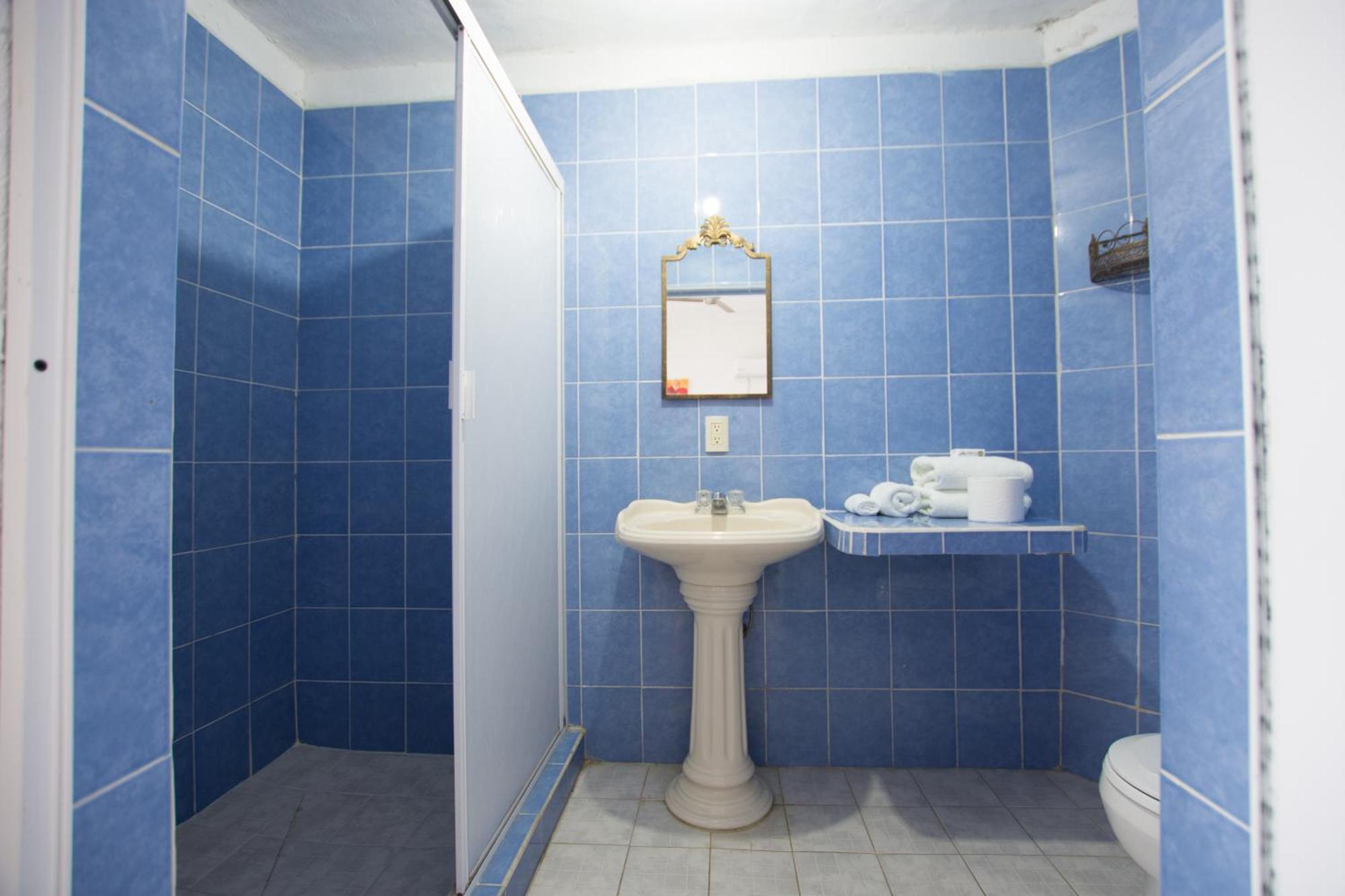 Traditional Sierra Leon Oceanfront Rooms - Adults Only Puerto Vallarta Exterior foto