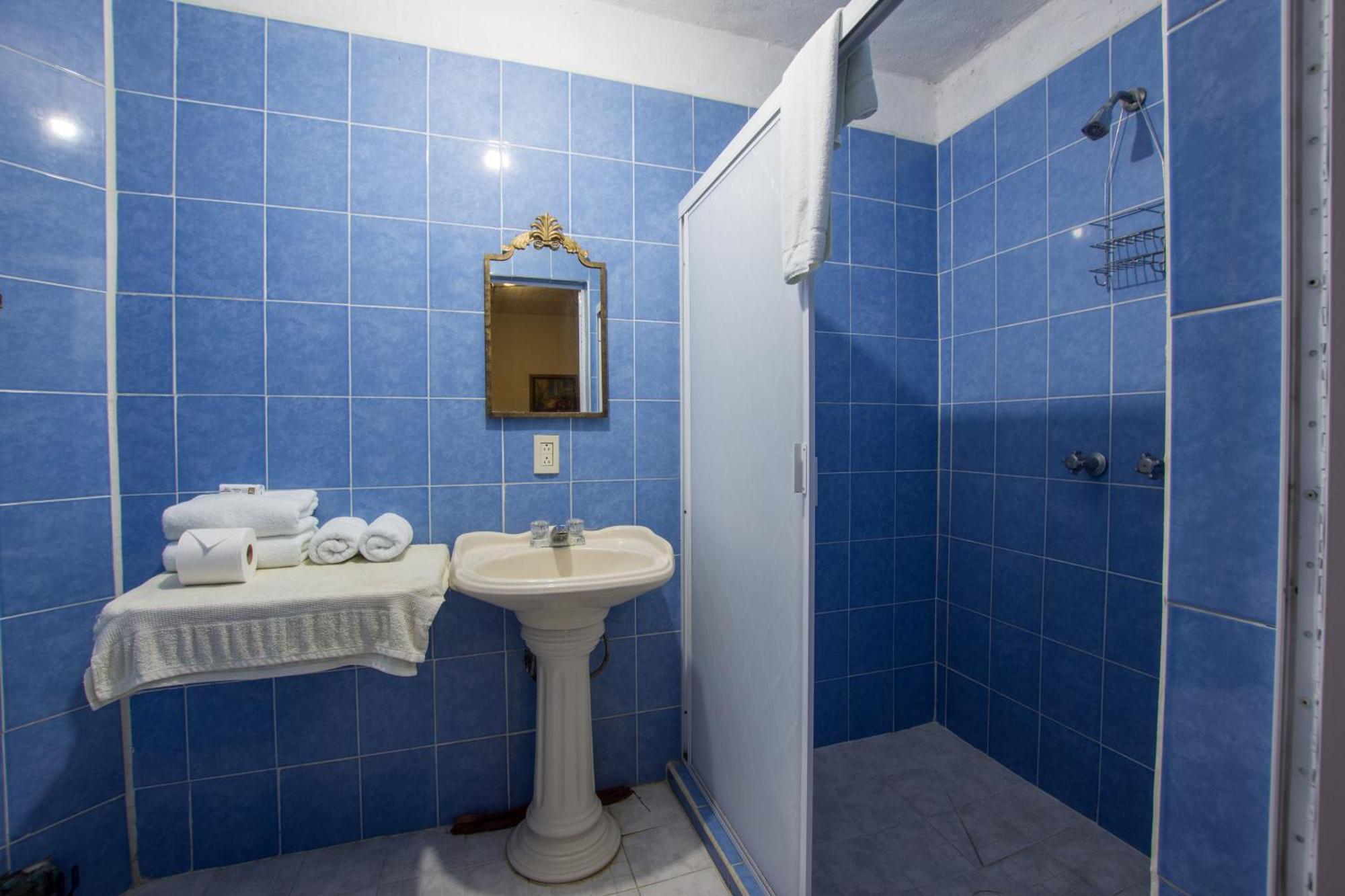 Traditional Sierra Leon Oceanfront Rooms - Adults Only Puerto Vallarta Exterior foto